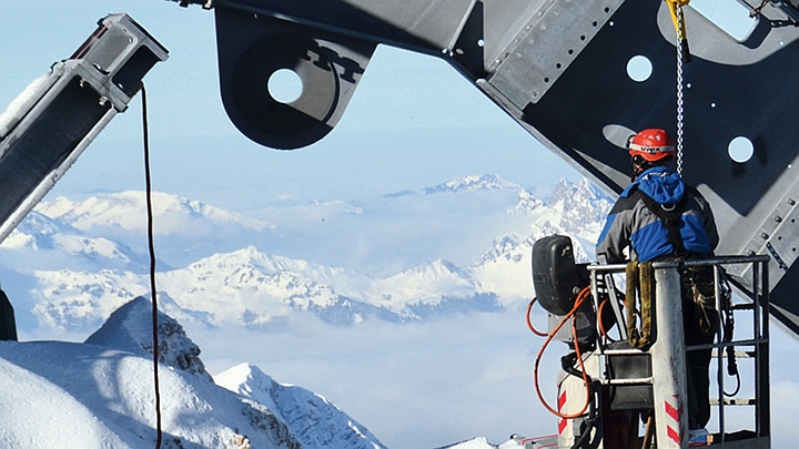 Assembly works at the Zugspitze railway